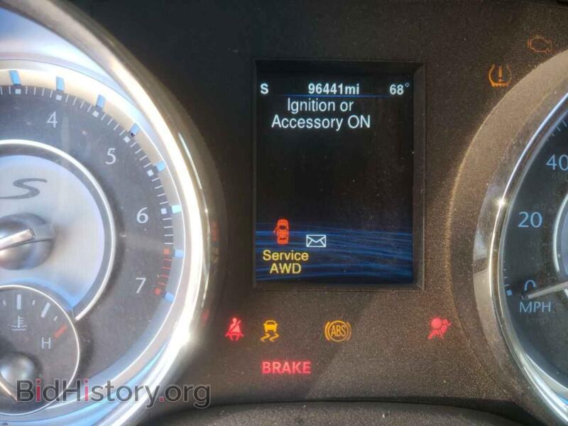2014 Chrysler 300 (VIN 2C3CCAGG7EH384833) — фото 8 из 10