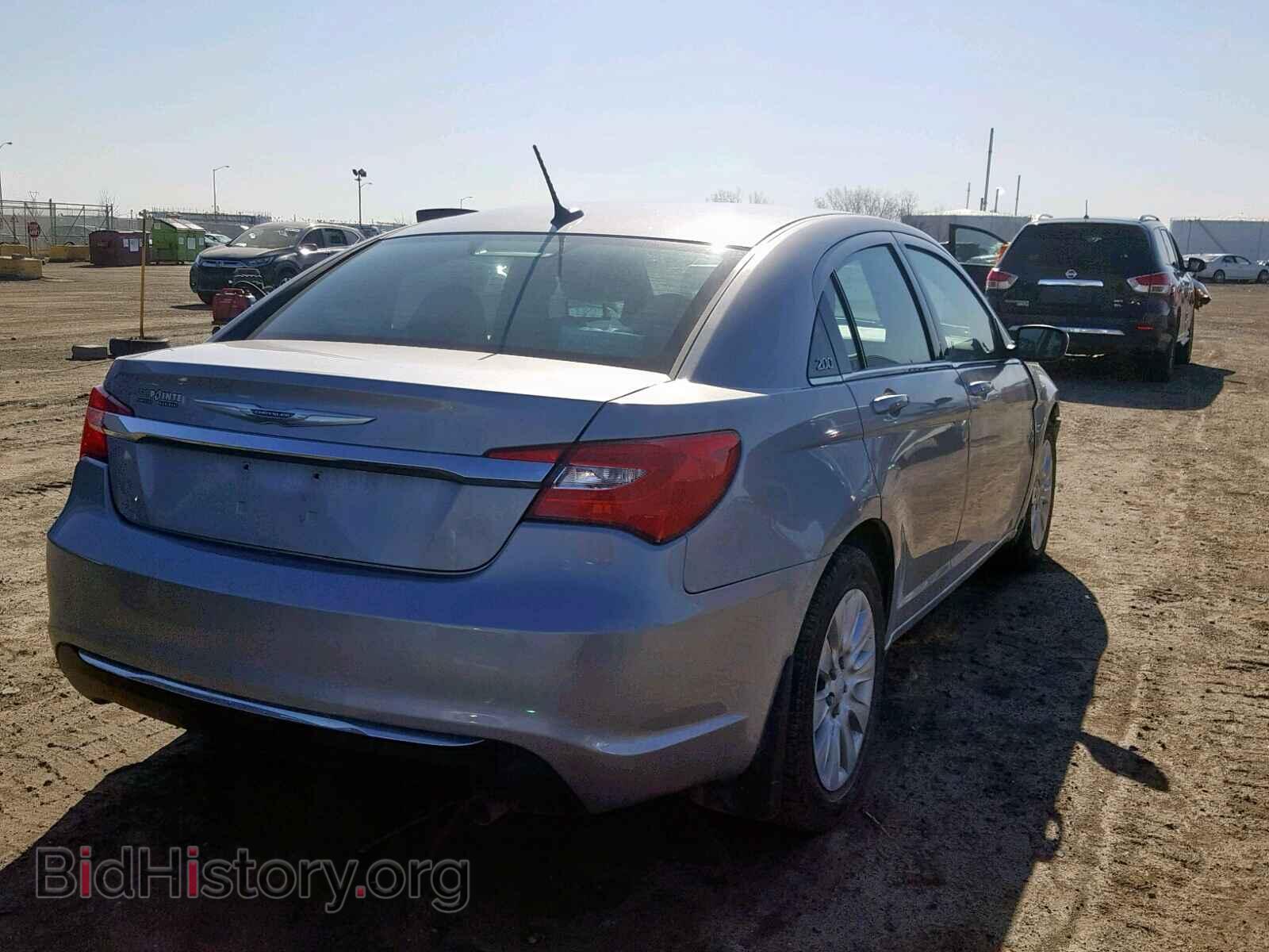 2013 CHRYSLER 200 - VIN: 1C3CCBAB9DN696807 - Фото 4
