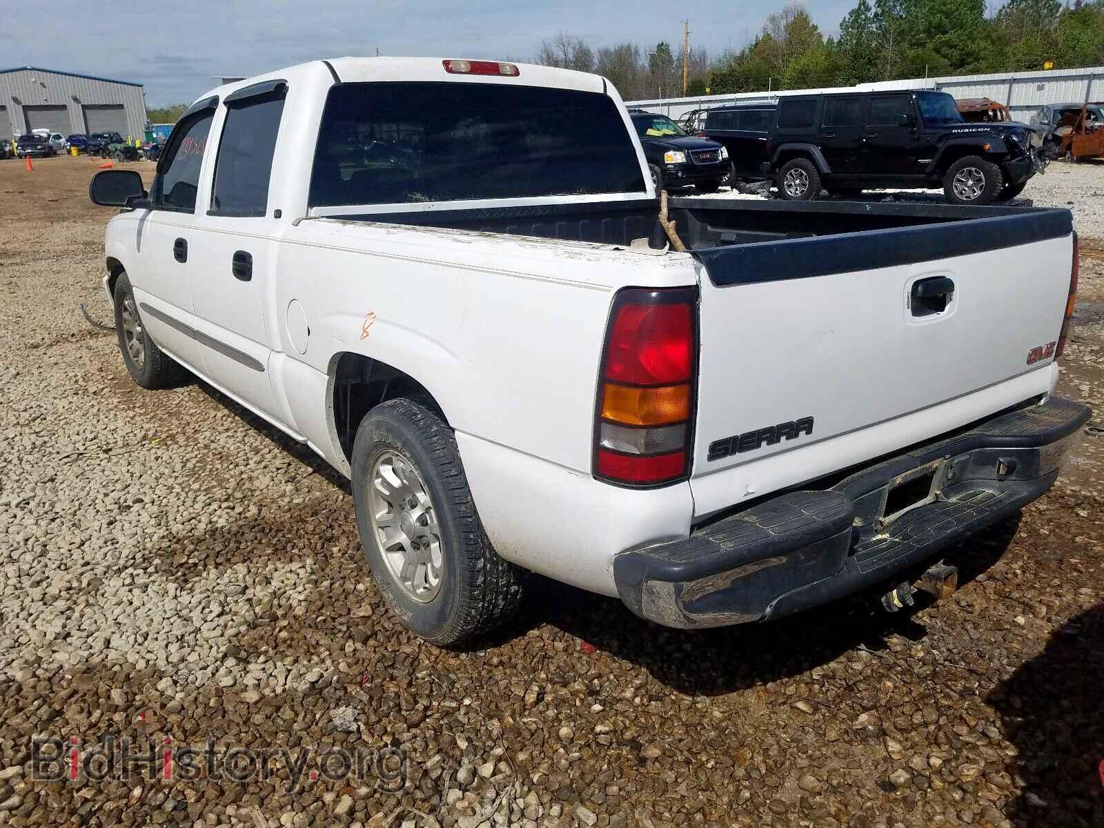 2005 GMC SIERRA - VIN: 2GTEC13TX51123373 - Фото 3