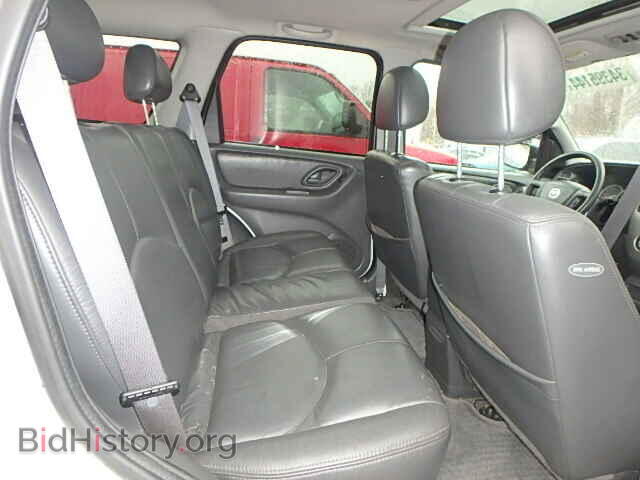 2004 MAZDA TRIBUTE - VIN: 4F2CZ06174KM20447 - Фото 6