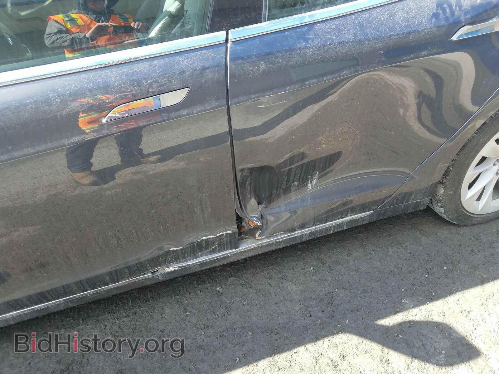 2018 TESLA MODEL S - VIN: 5YJSA1E28JF247582 - Photo 9