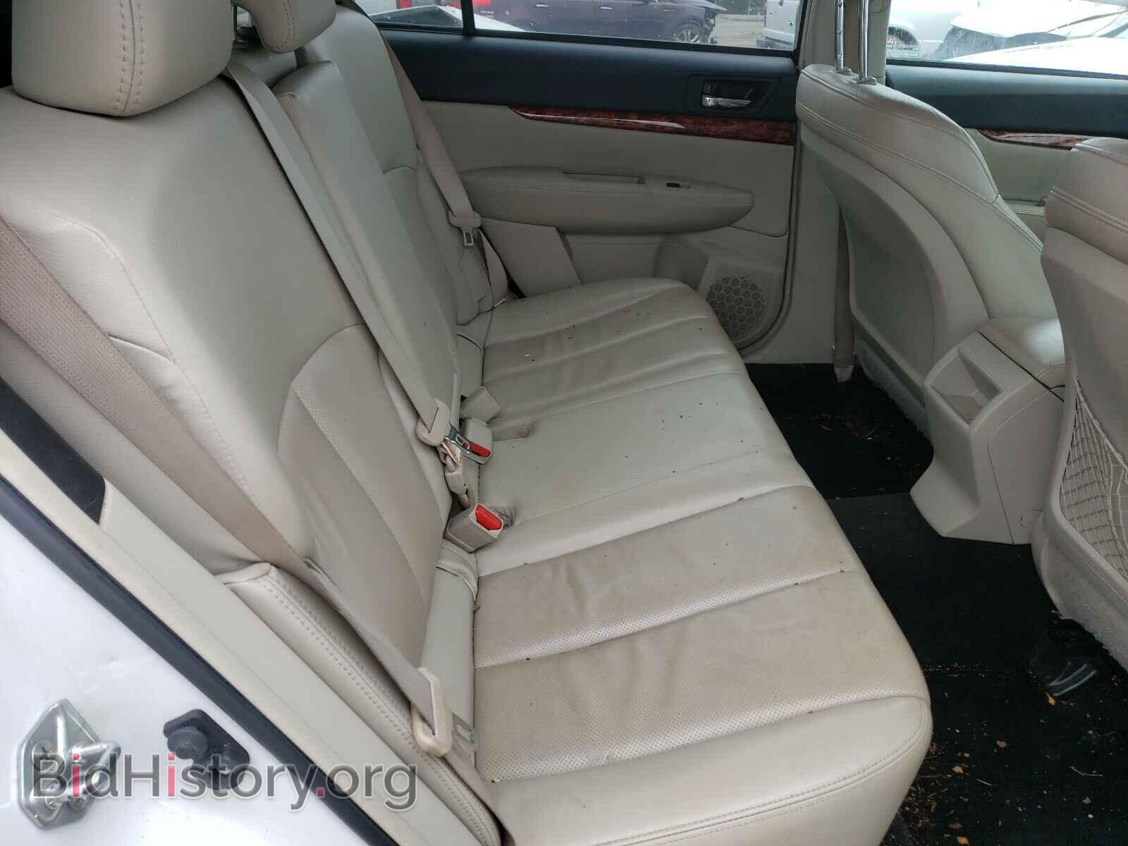 2011 SUBARU OUTBACK - VIN: 4S4BRCKC6B3386802 - Photo 6