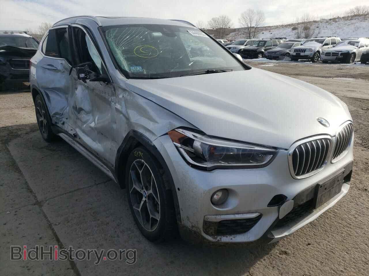 Фотография WBXHT3C3XH5F68763 - BMW X1 2017
