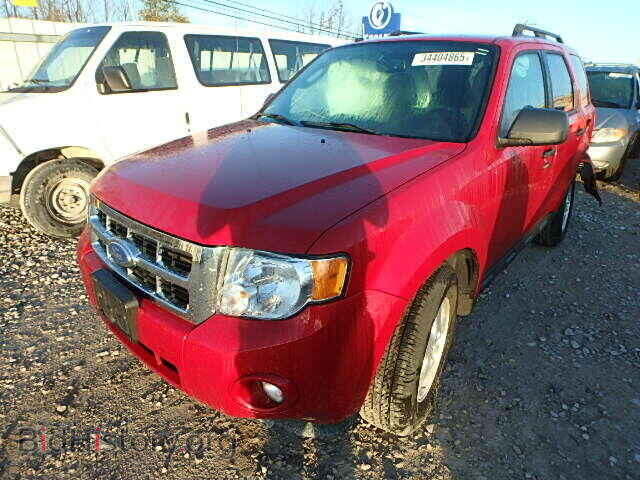 2011 FORD ESCAPE - VIN: 1FMCU0D76BKC49818 - Фото 2
