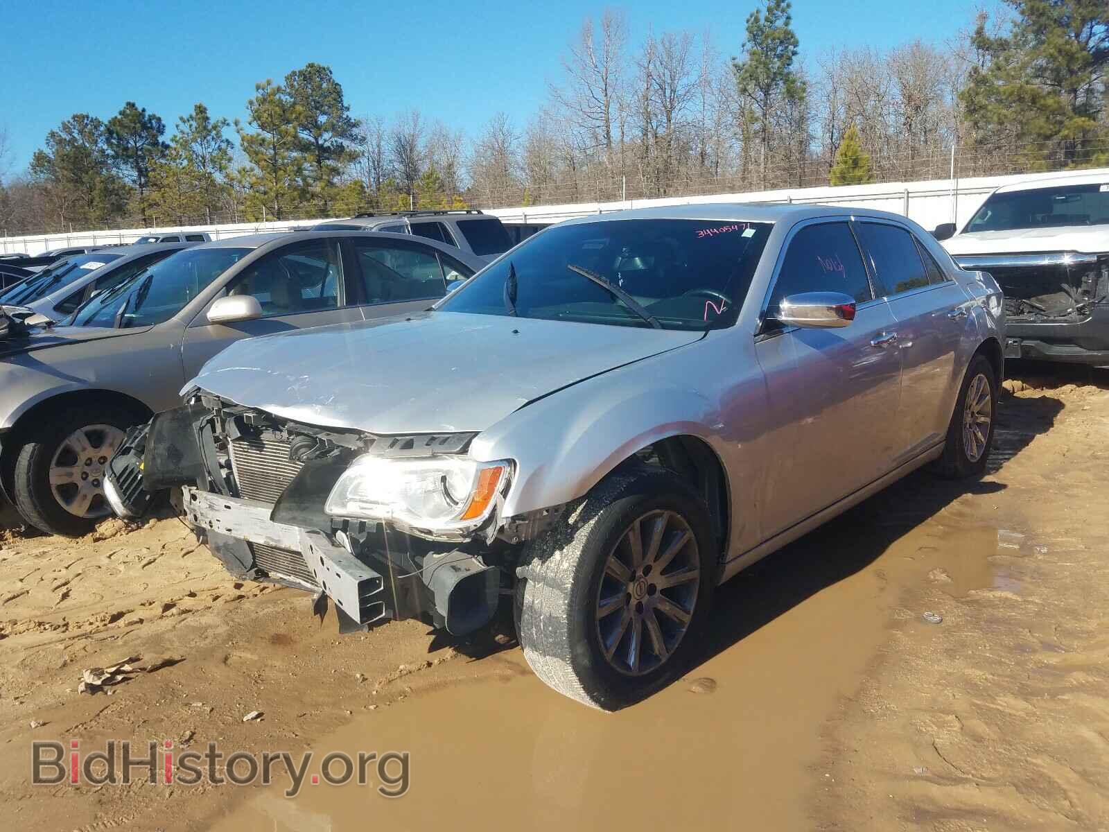 2012 CHRYSLER 300 - VIN: 2C3CCACG5CH223853 - Фото 2