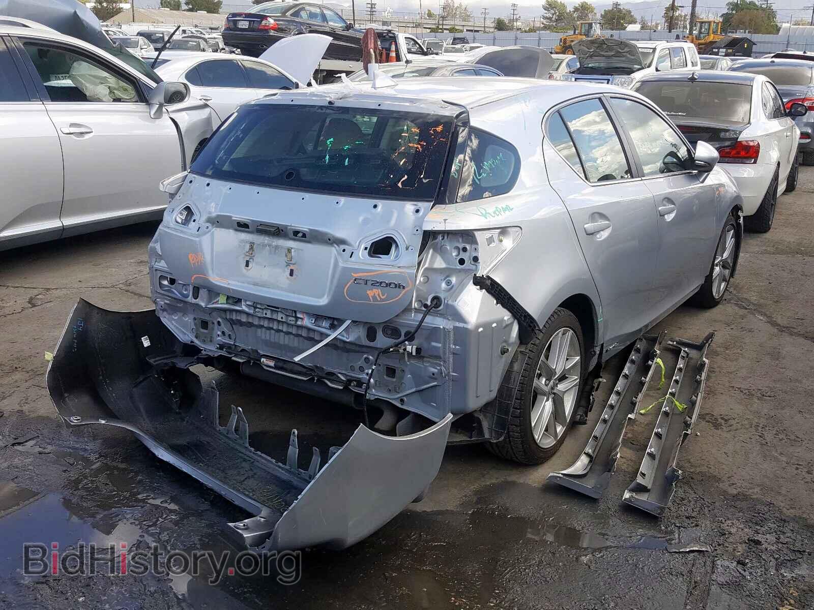 2014 LEXUS CT 200 - VIN: JTHKD5BH2E2186020 - Photo 4