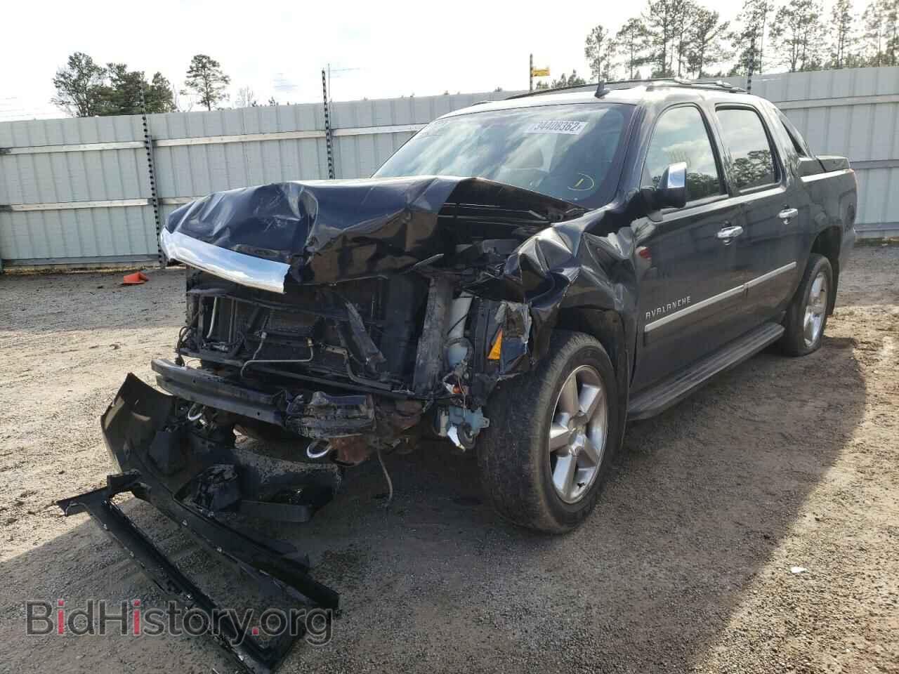 2013 CHEVROLET AVALANCHE - VIN: 3GNTKGE76DG341739 - Фото 2