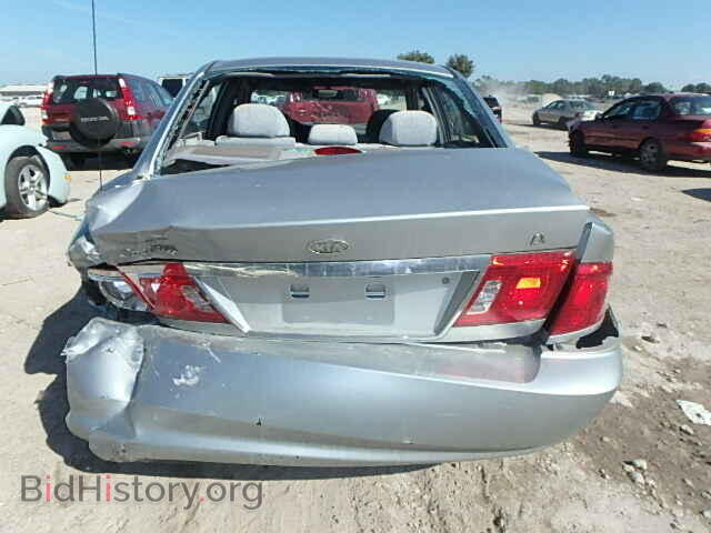 2005 KIA OPTIMA - VIN: KNAGD126X55383866 - Фото 9