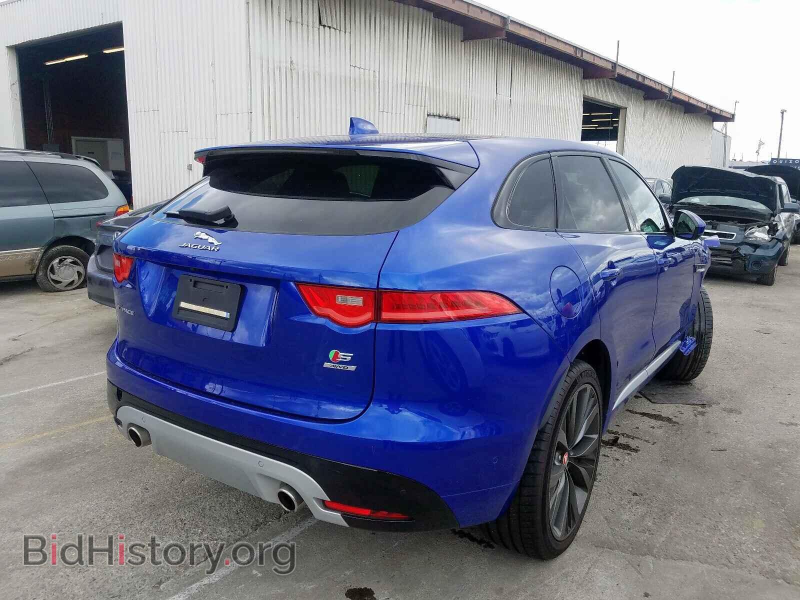2017 JAGUAR F-PACE - VIN: SADCP2BV9HA051732 - Фото 4