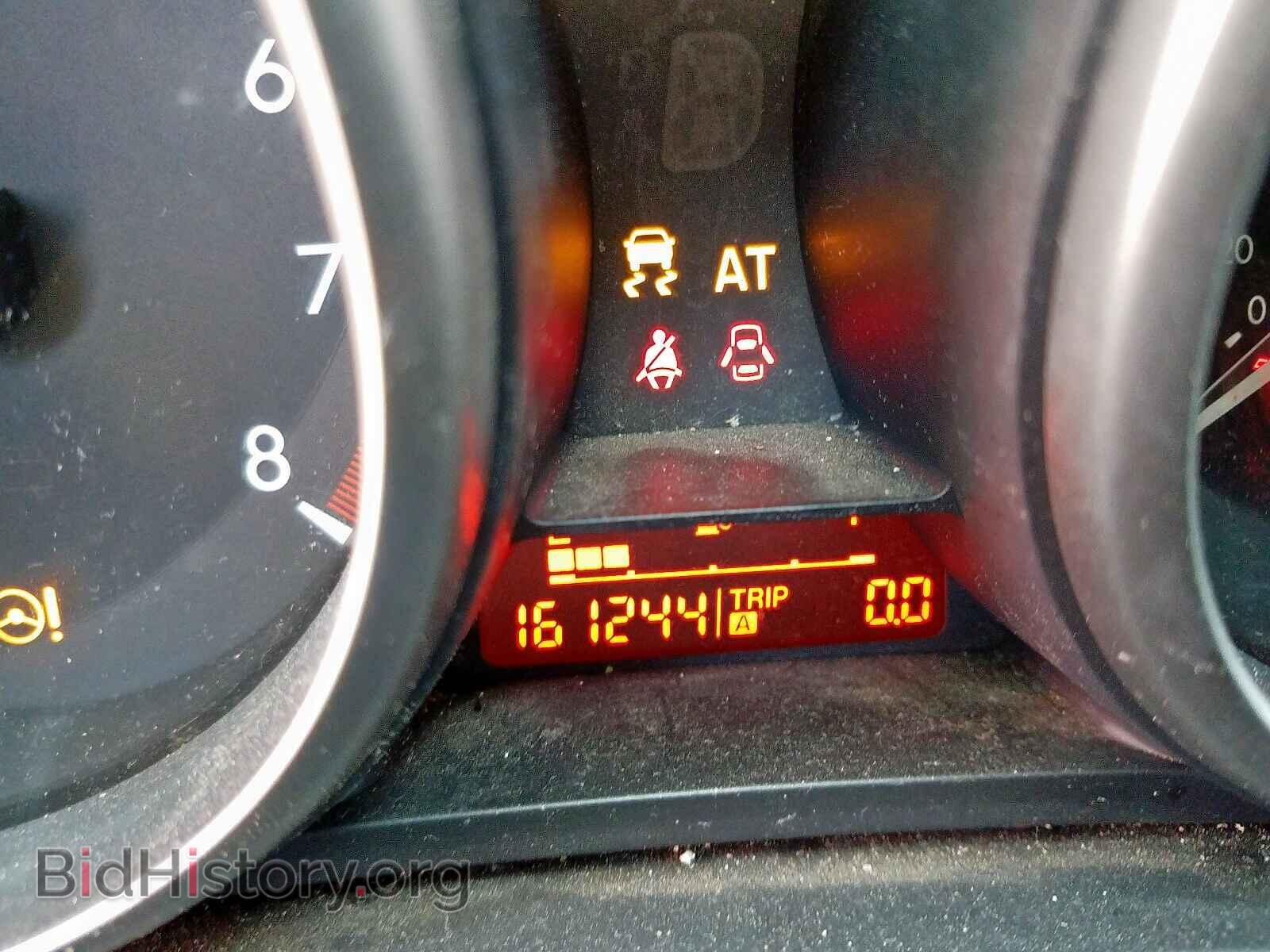 2011 MAZDA 3 - VIN: JM1BL1UG4B1379174 - Фото 8