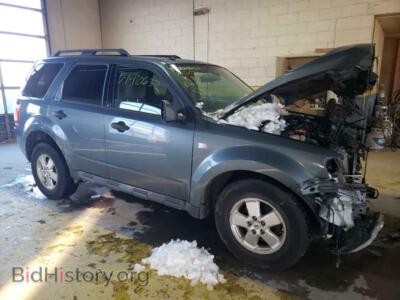 2010 Ford ESCAPE Escape XLT, blue — VIN 1FMCU0DG5AKD44305, Copart