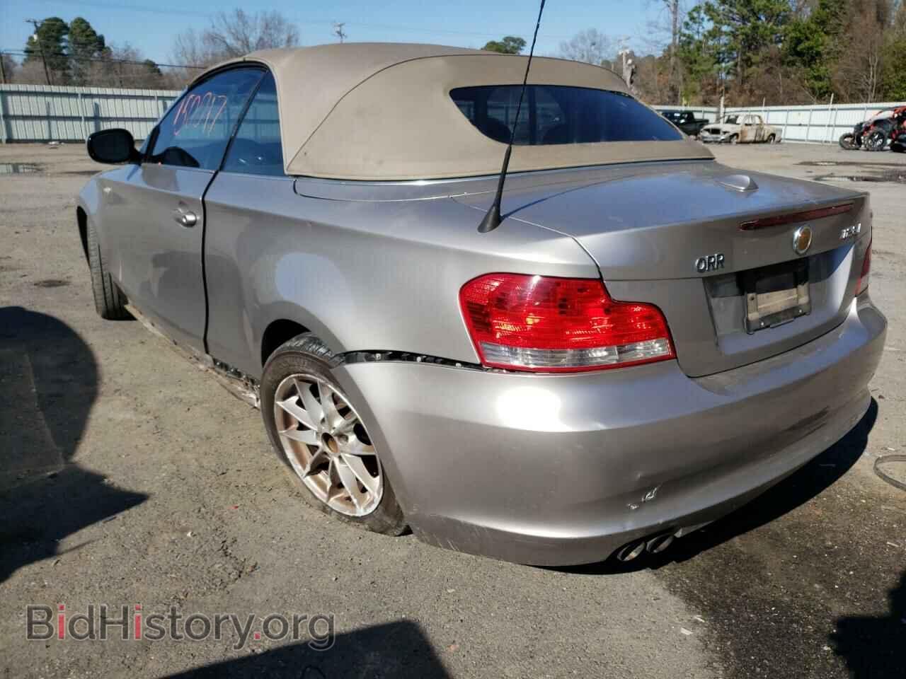 2011 BMW 1 SERIES - VIN: WBAUL7C53BVM80885 - Фото 3