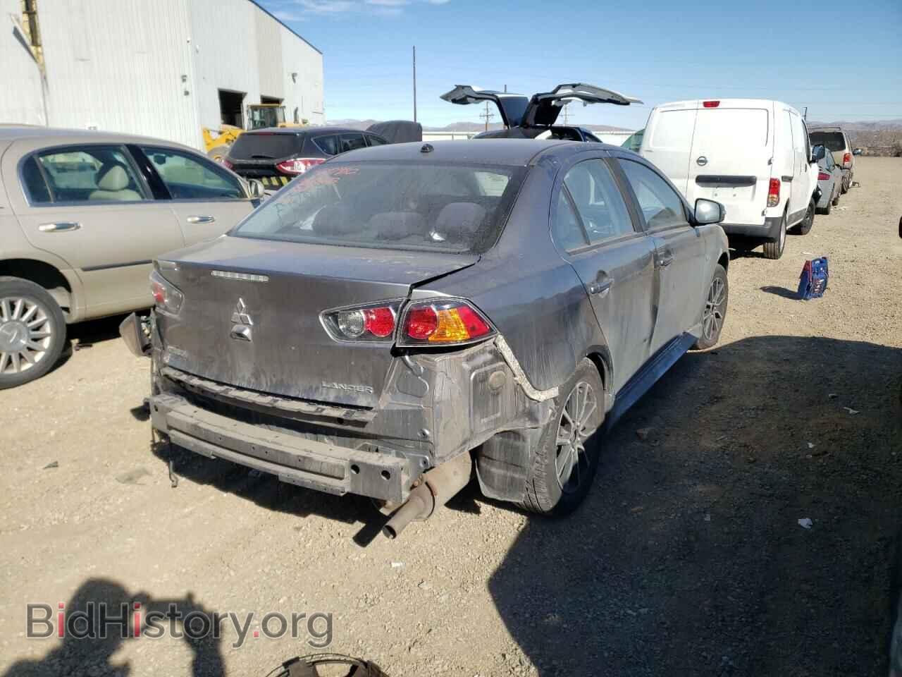 2017 MITSUBISHI LANCER - VIN: JA32U2FU0HU008699 - Фото 4