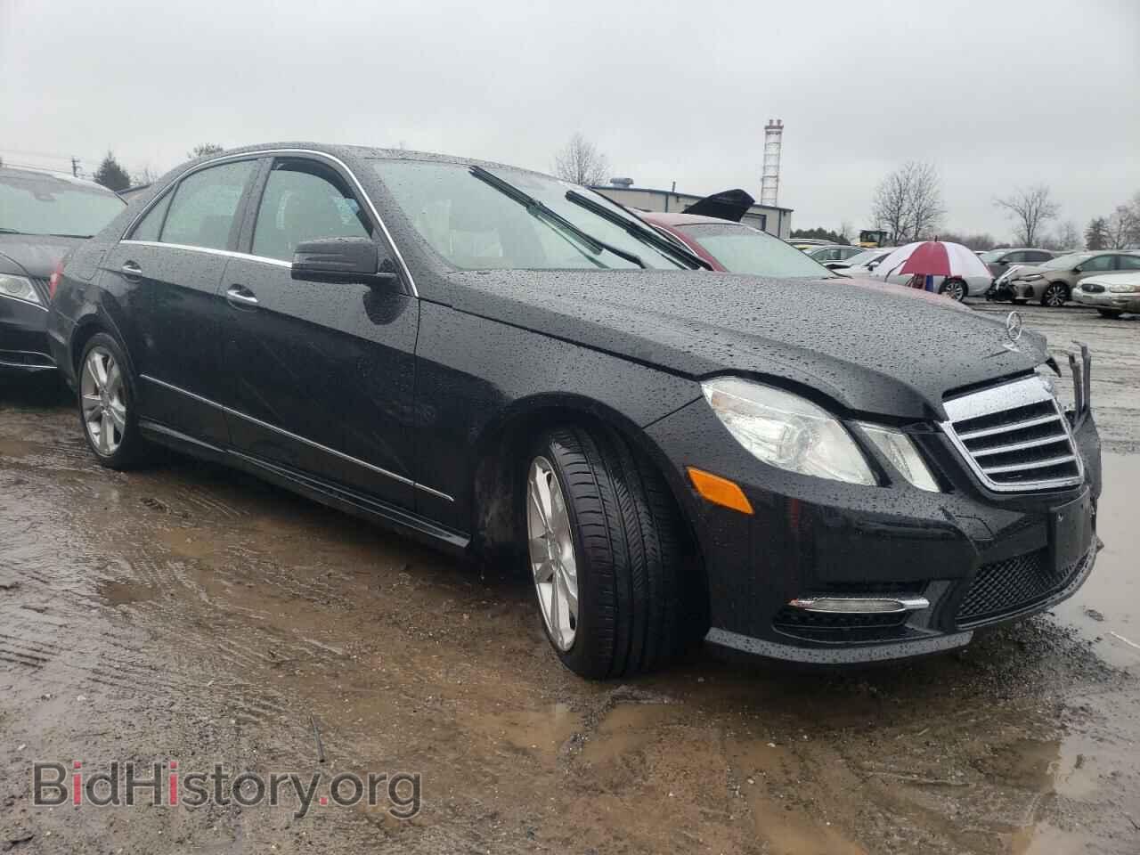 Photo WDDHF8JB8DA698492 - MERCEDES-BENZ E-CLASS 2013