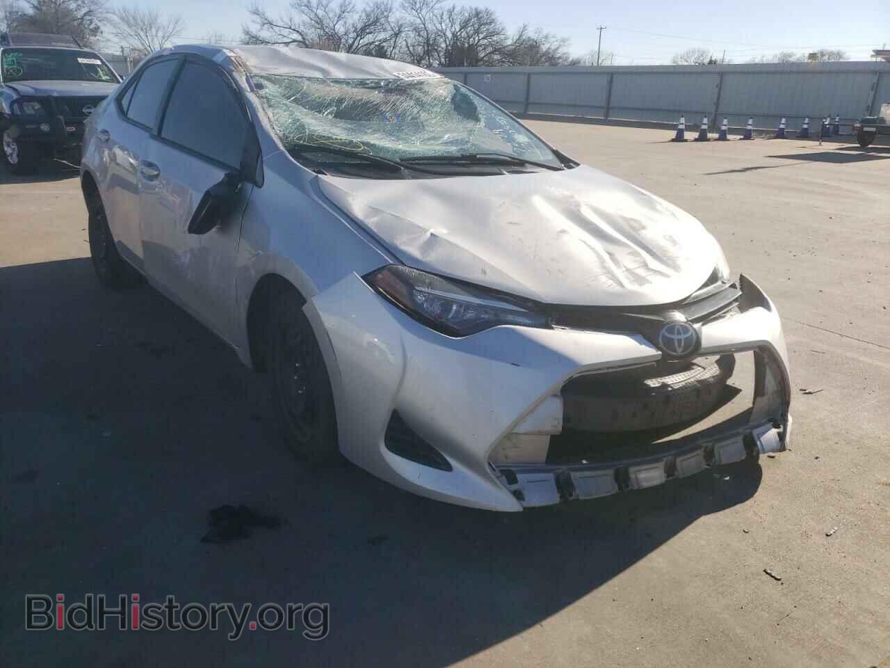 Фотография 5YFBURHE4HP592103 - TOYOTA COROLLA 2017