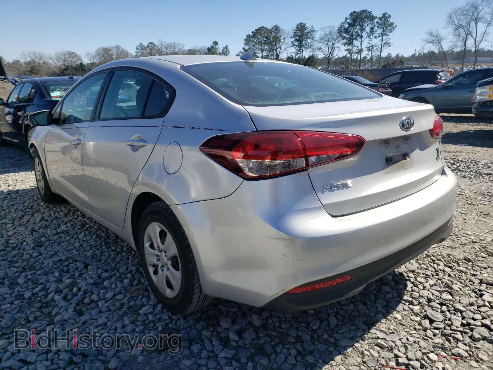 2017 KIA FORTE - VIN: 3KPFK4A72HE094974 - Photo 3