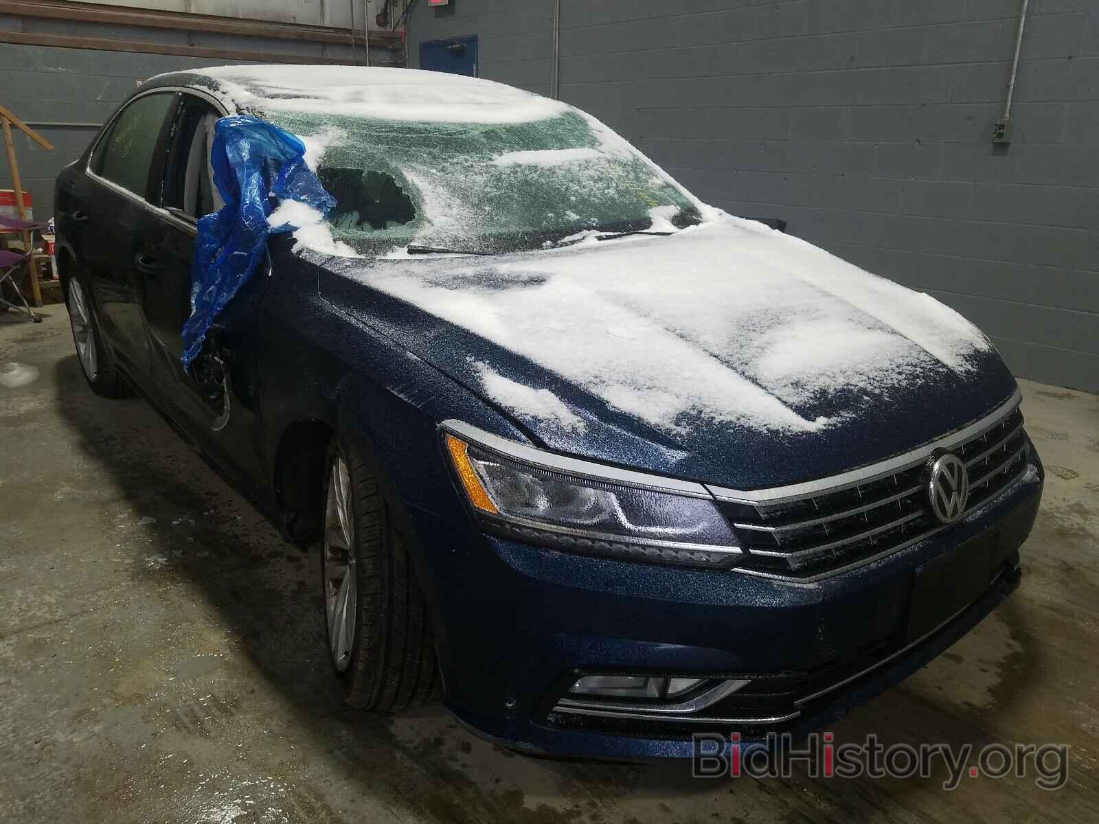 Photo 1VWBA7A30JC026862 - VOLKSWAGEN PASSAT 2018