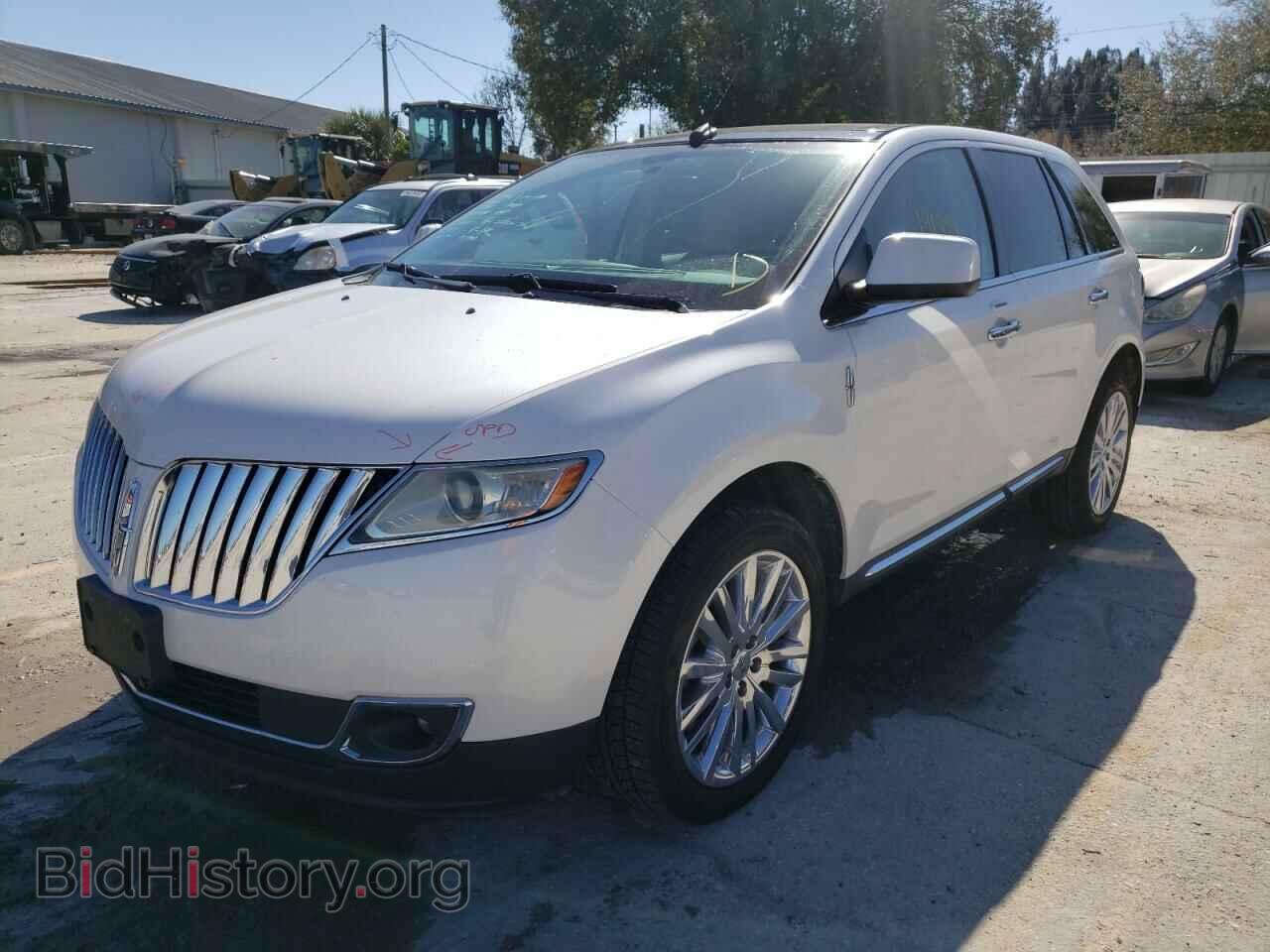 2011 LINCOLN MKX - VIN: 2LMDJ8JK6BBJ12834 - Фото 2