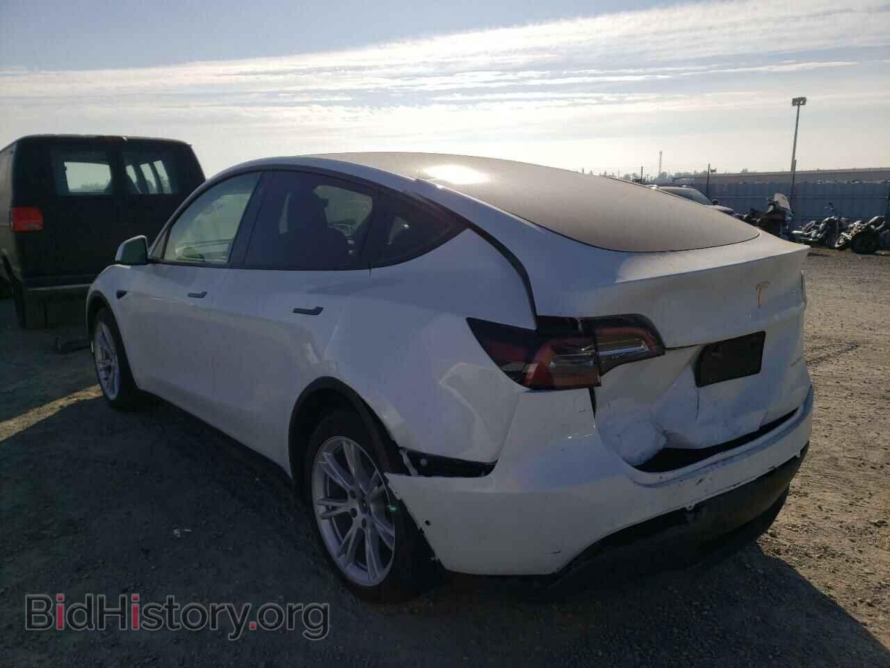 2021 TESLA MODEL Y - VIN: 5YJYGDEE8MF200805 - Фото 3