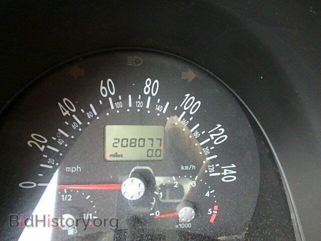 2000 VOLKSWAGEN BEETLE - VIN: 3VWCF21C6YM429925 - Фото 8