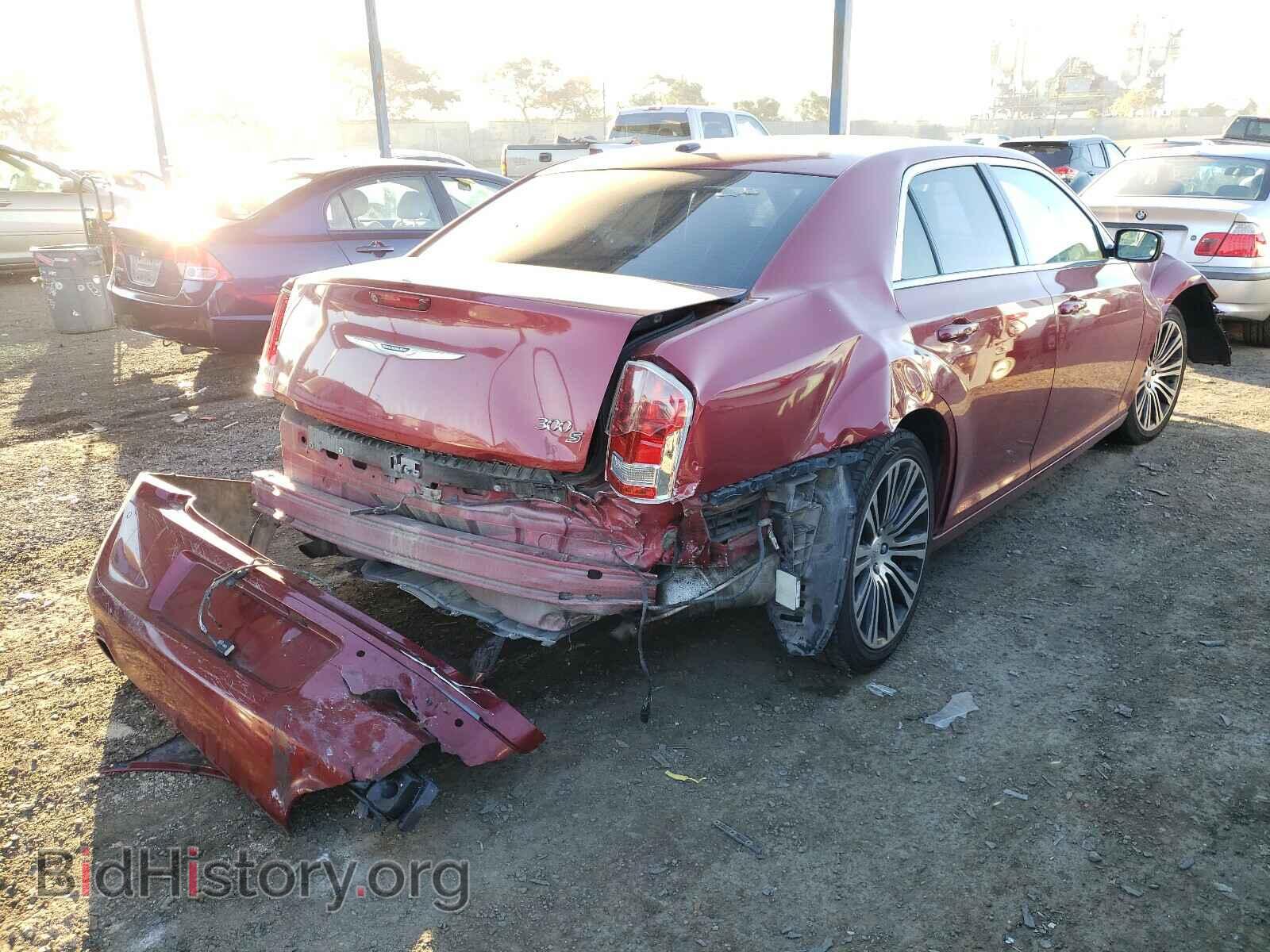 2012 CHRYSLER 300 - VIN: 2C3CCABG5CH229069 - Фото 4