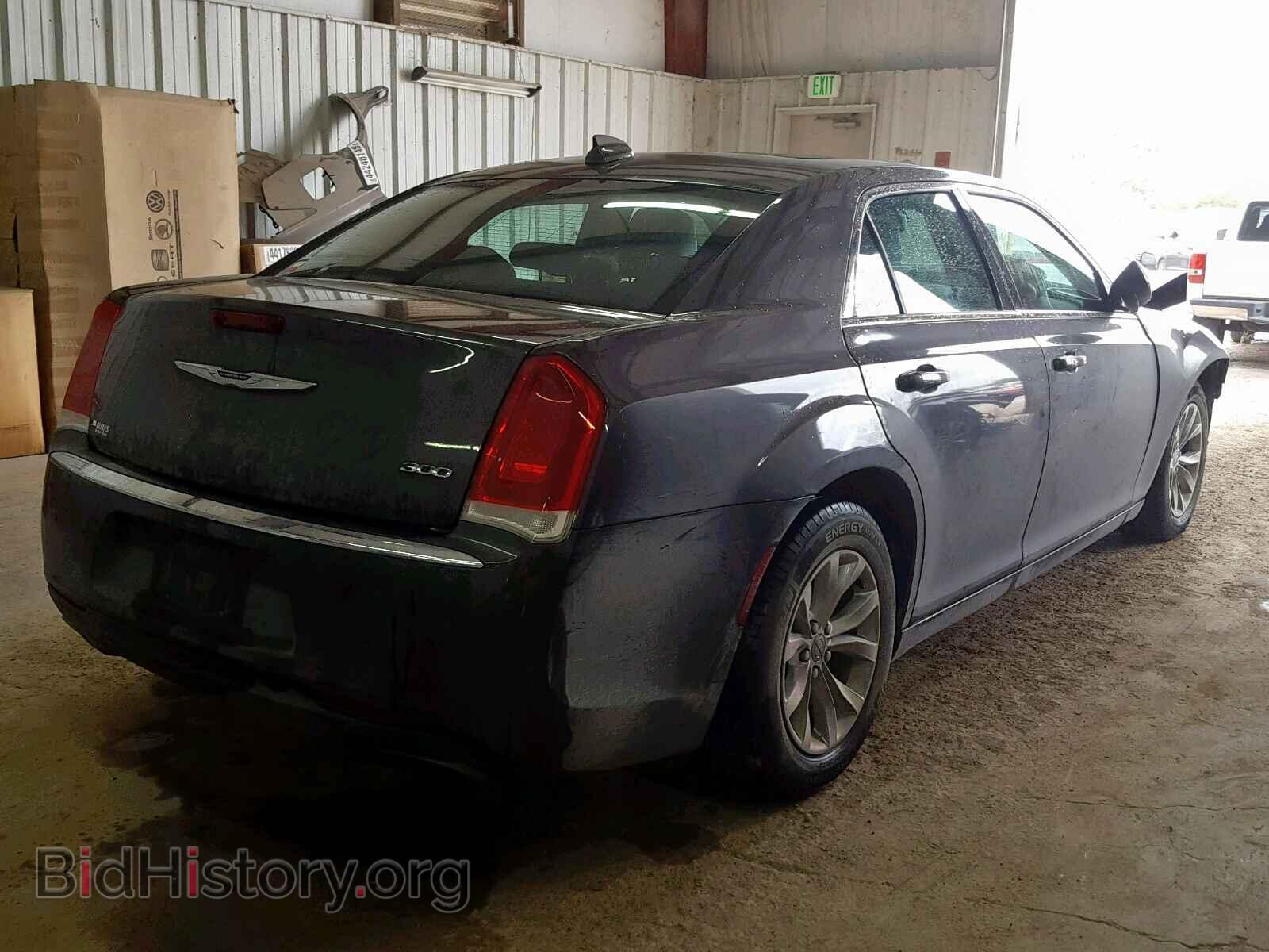 2016 CHRYSLER 300 - VIN: 2C3CCAAG0GH216513 - Фото 4