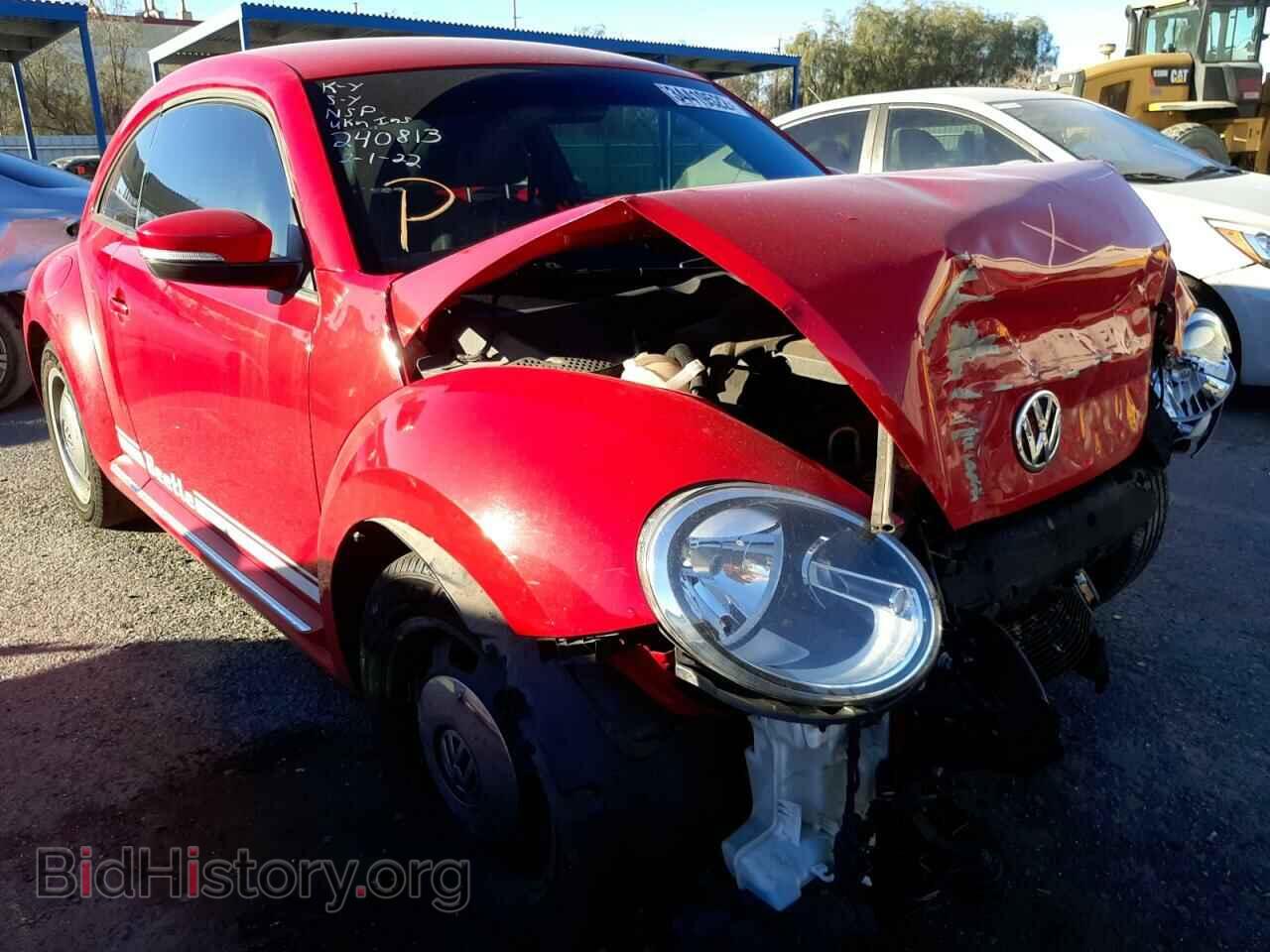 Photo 3VWJP7AT5CM622531 - VOLKSWAGEN BEETLE 2012