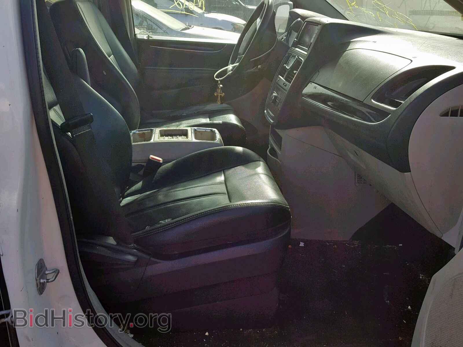 2013 CHRYSLER TOWN & COU - VIN: 2C4RC1BG9DR690244 - Фото 5