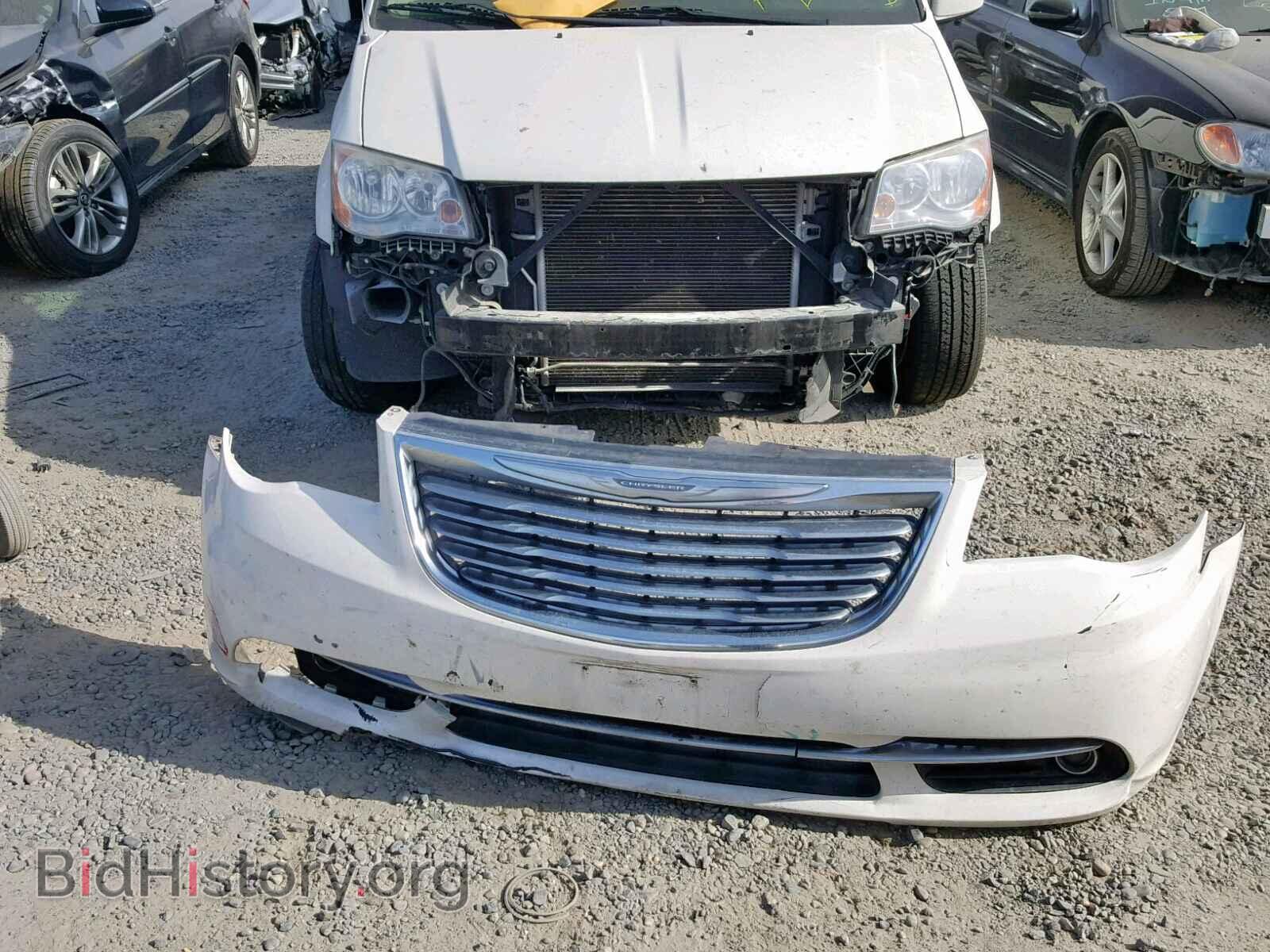 2013 CHRYSLER TOWN & COU - VIN: 2C4RC1BG9DR690244 - Фото 9