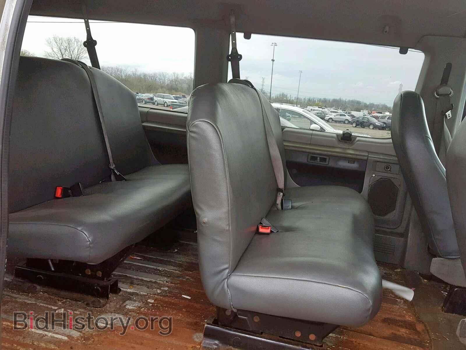 2010 FORD ECONOLINE - VIN: 1FBSS3BL7ADA64160 - Фото 9