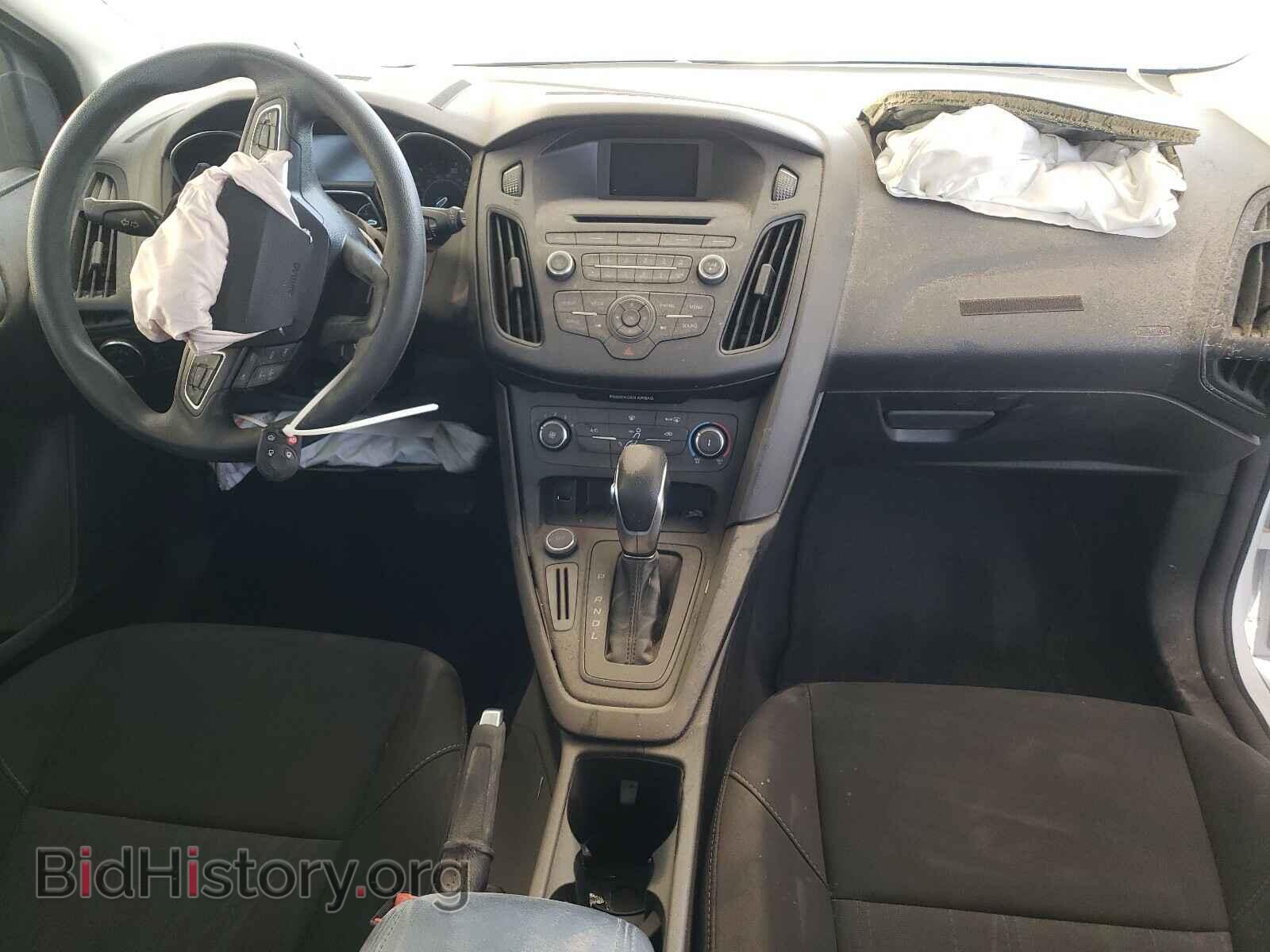 2017 FORD FOCUS - VIN: 1FADP3K27HL334653 - Фото 9
