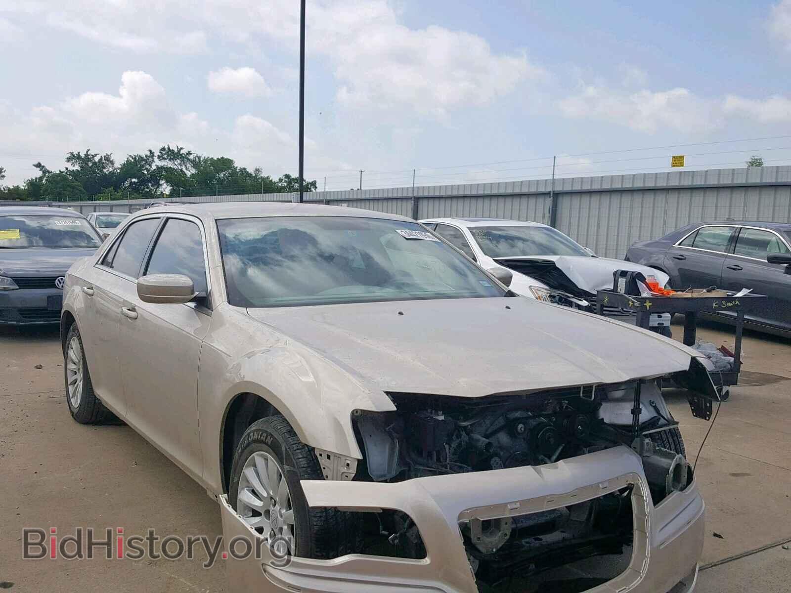 Фотография 2C3CCAAG4CH312459 - CHRYSLER 300 2012