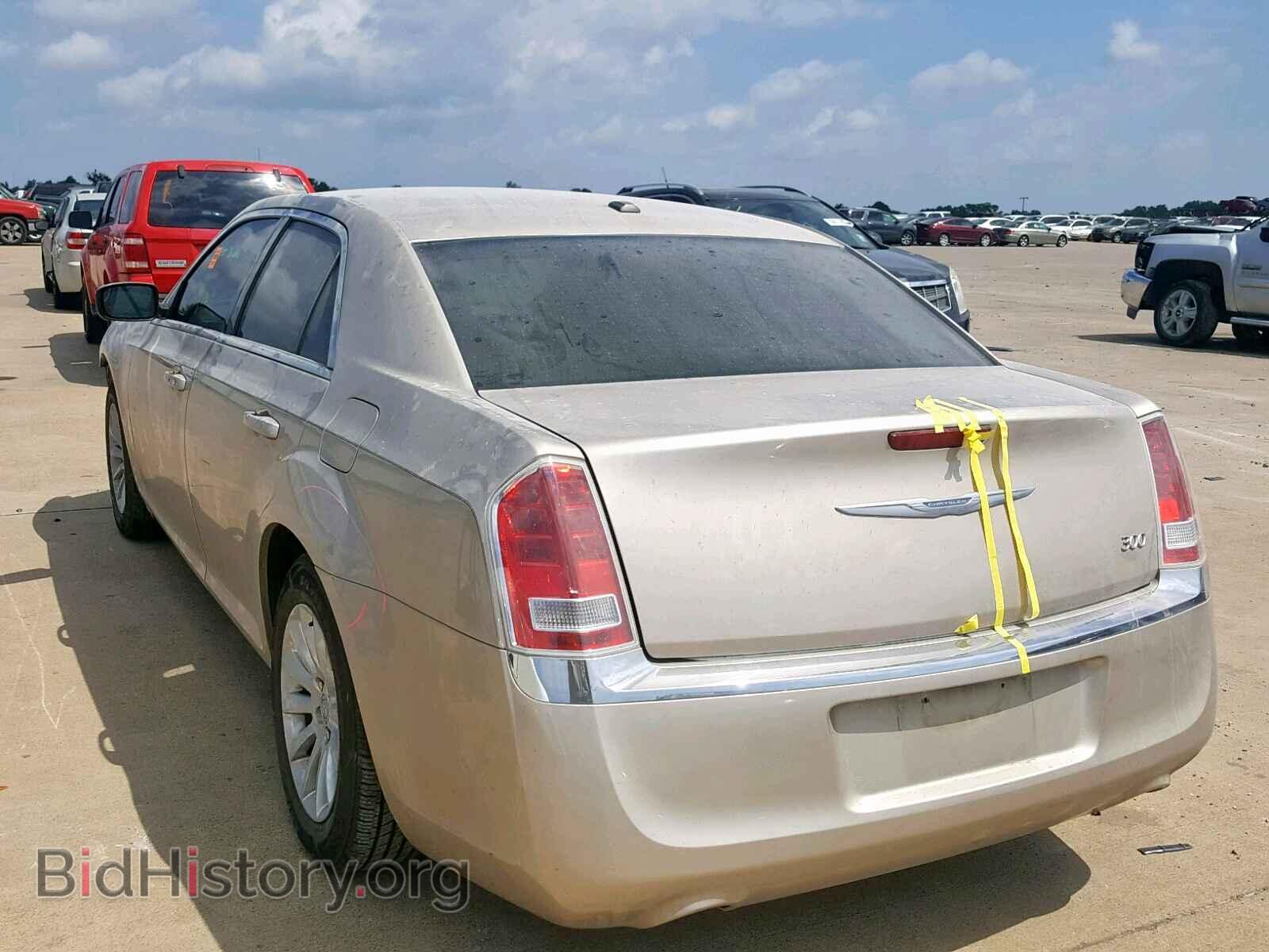 2012 CHRYSLER 300 - VIN: 2C3CCAAG4CH312459 - Фото 3