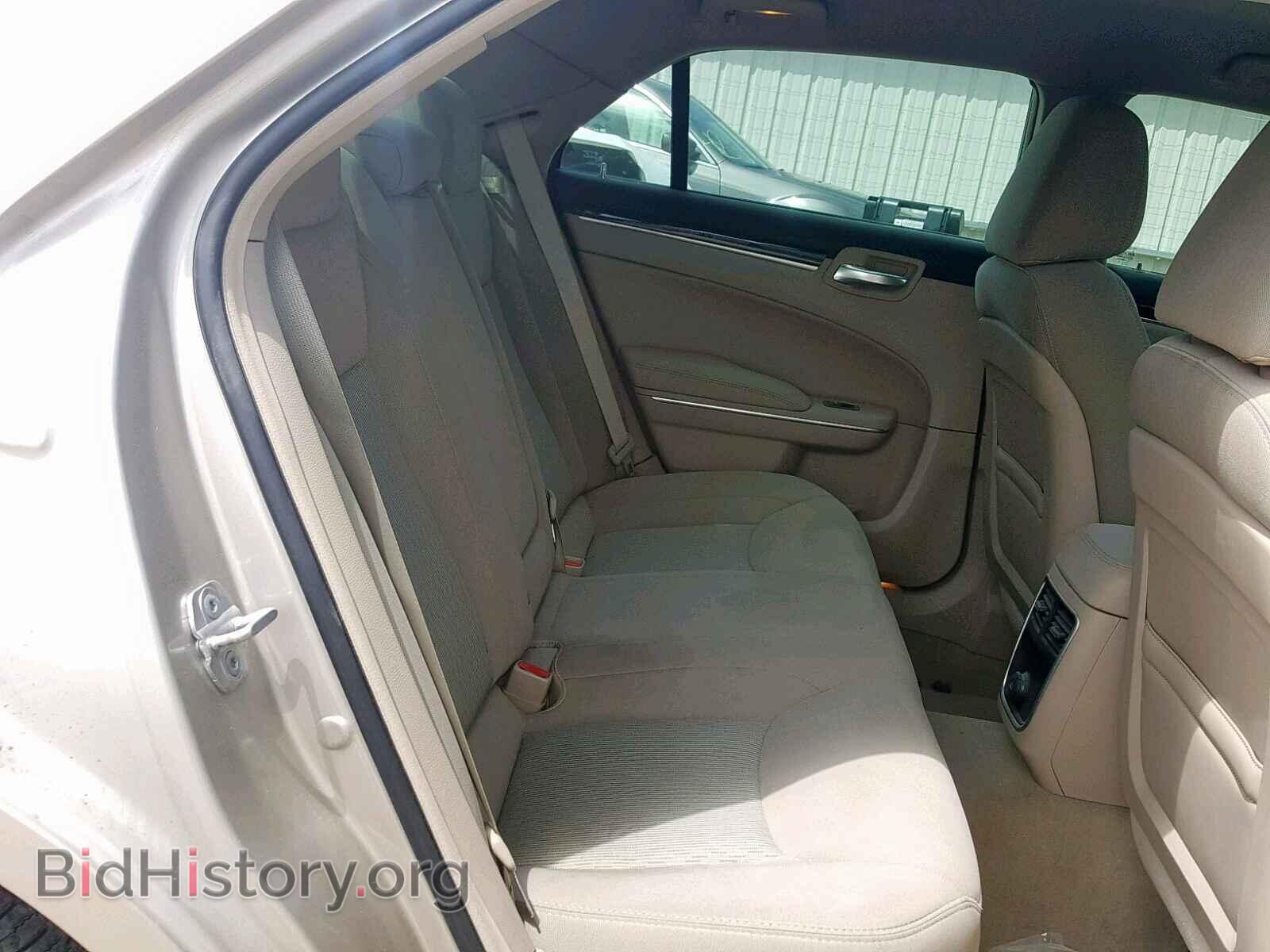 2012 CHRYSLER 300 - VIN: 2C3CCAAG4CH312459 - Фото 6