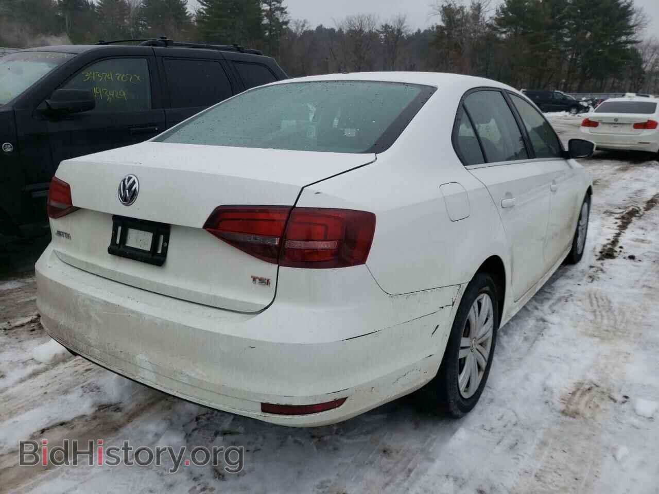2017 VOLKSWAGEN JETTA - VIN: 3VW2B7AJ8HM267802 - Фото 4