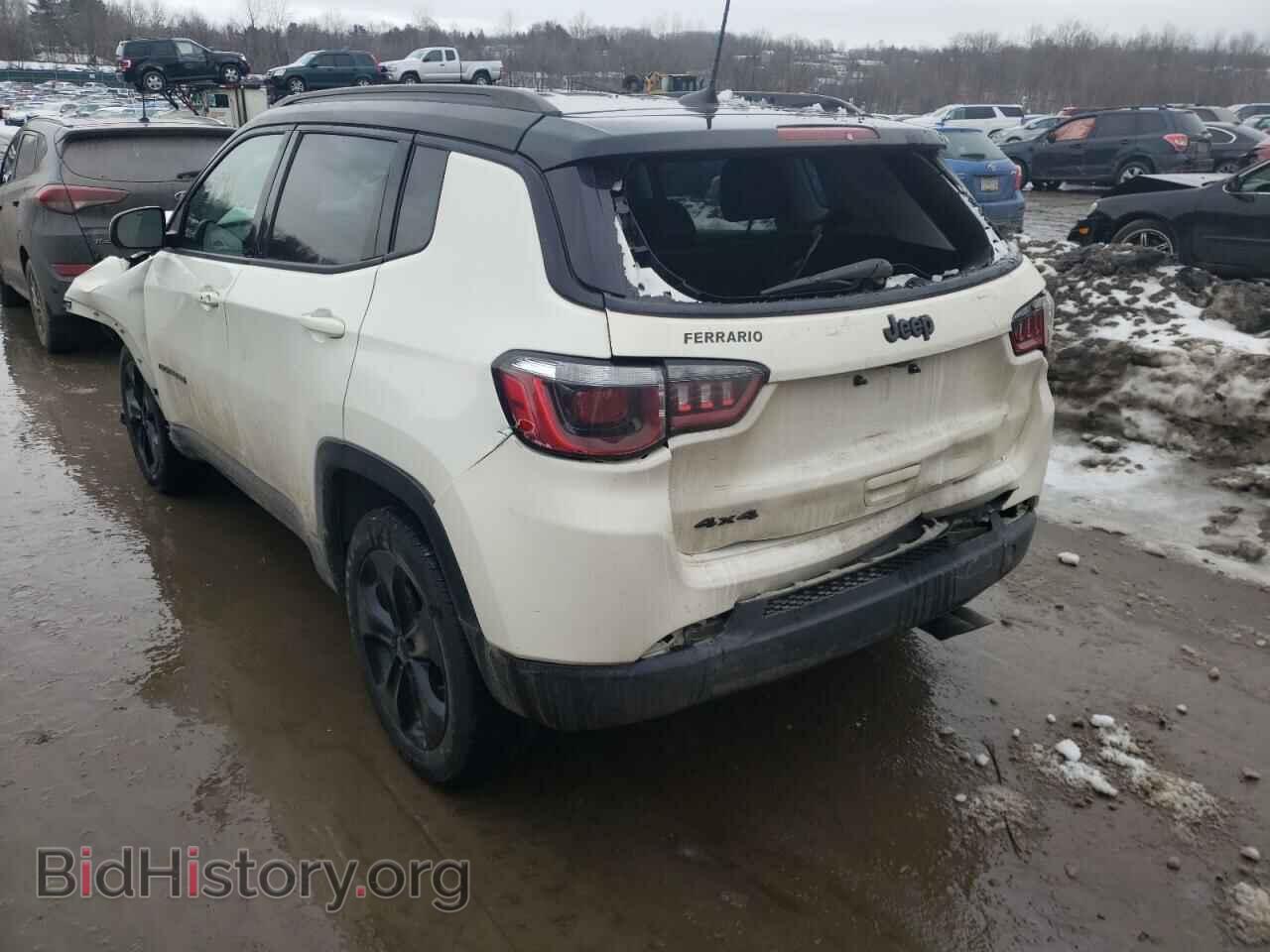 2019 JEEP COMPASS - VIN: 3C4NJDBB1KT647019 - Фото 3