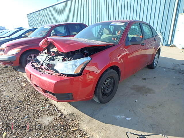 2011 FORD FOCUS - VIN: 1FAHP3EN3BW161260 - Фото 2