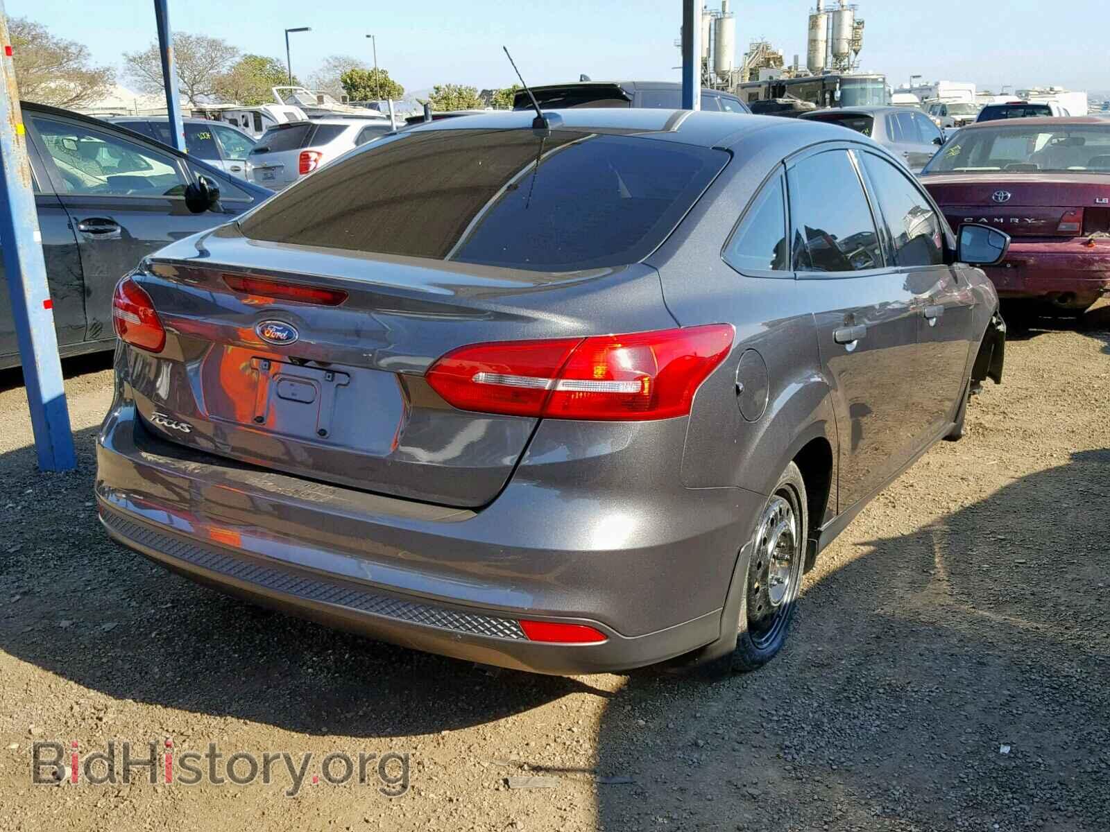 2016 FORD FOCUS - VIN: 1FADP3E22GL246443 - Photo 4