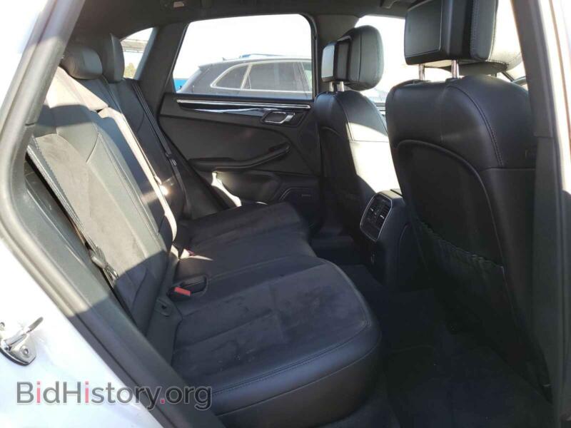 2017 Porsche MACAN (VIN WP1AA2A5XHLB08089) — photo 6 of 10