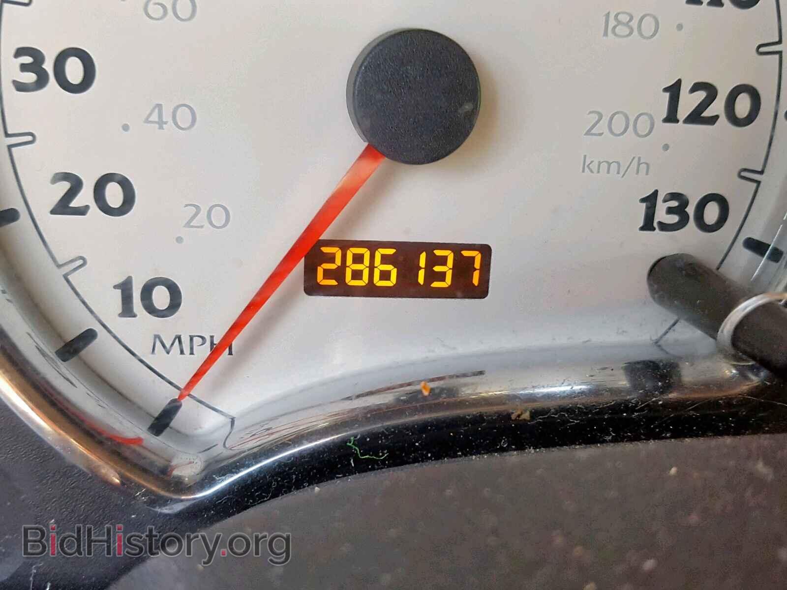 2006 SATURN VUE - VIN: 5GZCZ23D96S820084 - Photo 8