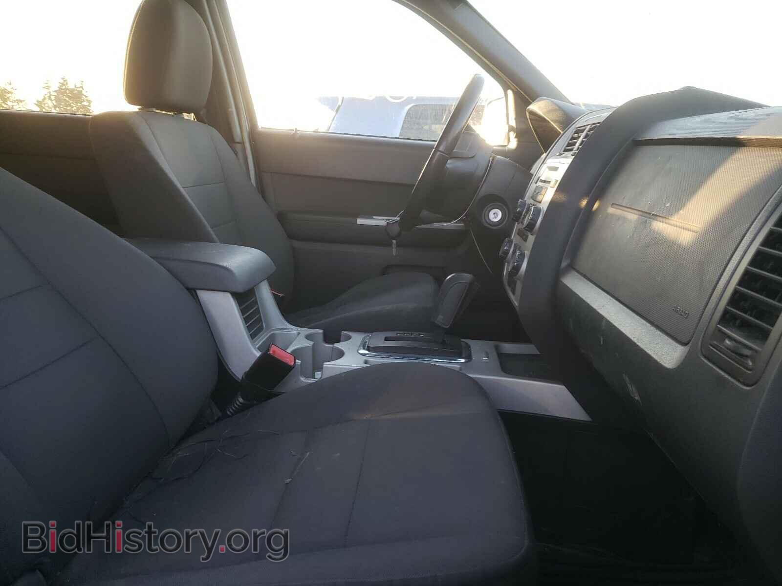 2011 FORD ESCAPE - VIN: 1FMCU0D76BKC11098 - Фото 5