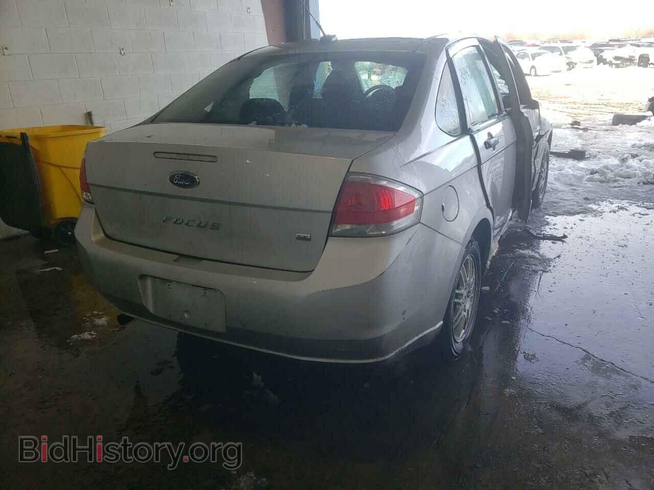 2011 FORD FOCUS - VIN: 1FAHP3FN5BW200672 - Фото 4