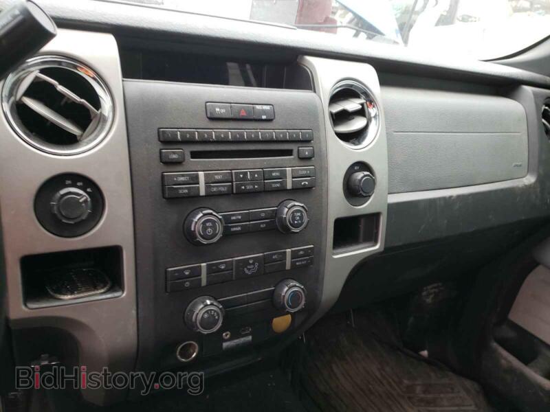 2011 Ford F150 (VIN 1FTFW1ET3BFB98607) — photo 9 of 10