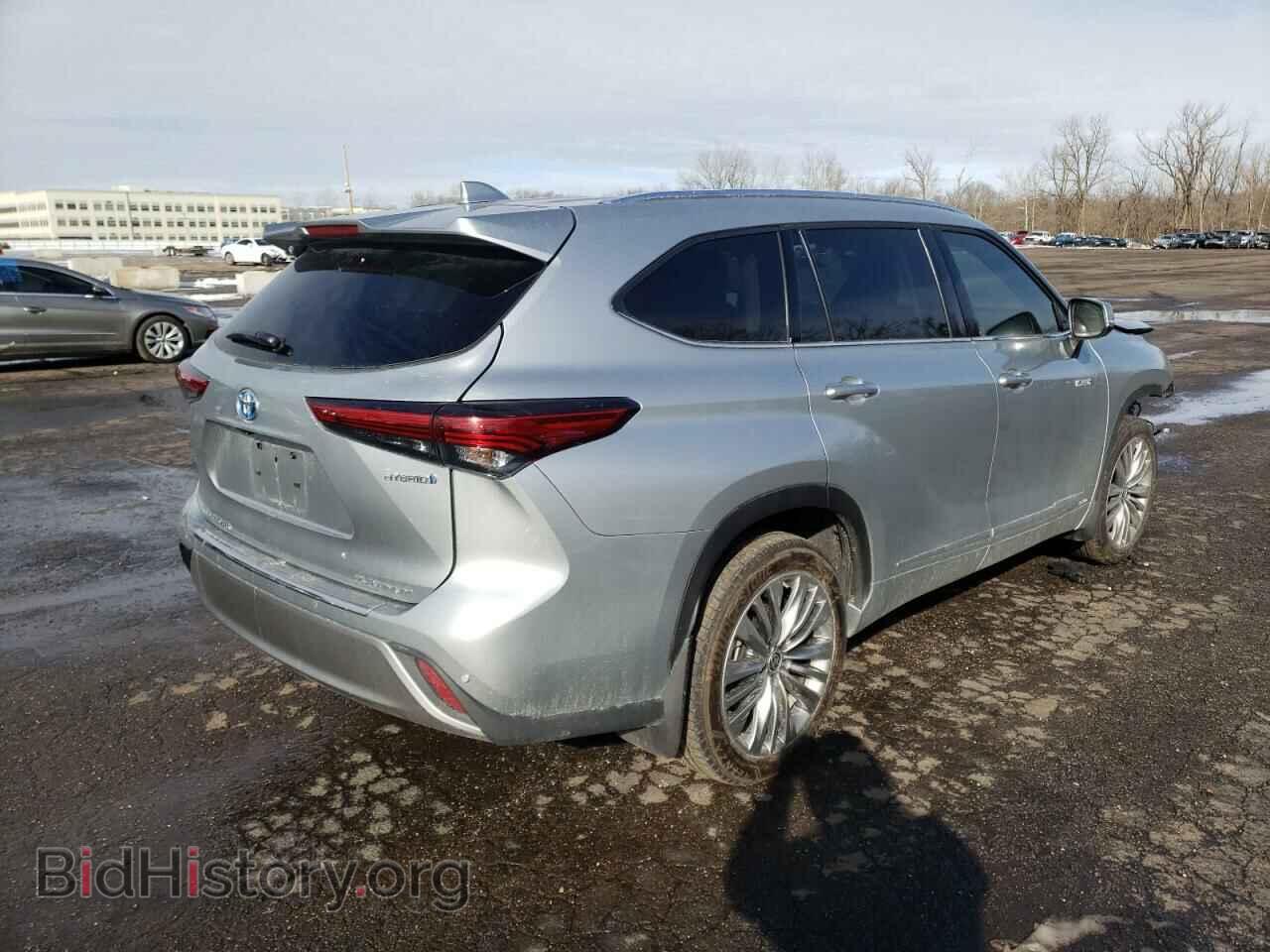 2021 TOYOTA HIGHLANDER - VIN: 5TDEBRCH2MS020579 - Фото 4