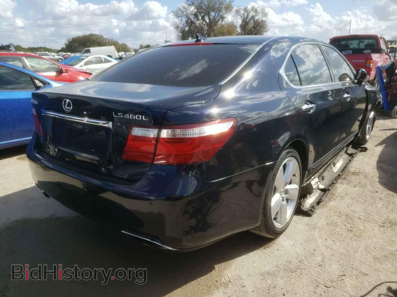 2008 LEXUS LS460 - VIN: JTHGL46F385029952 - Photo 4
