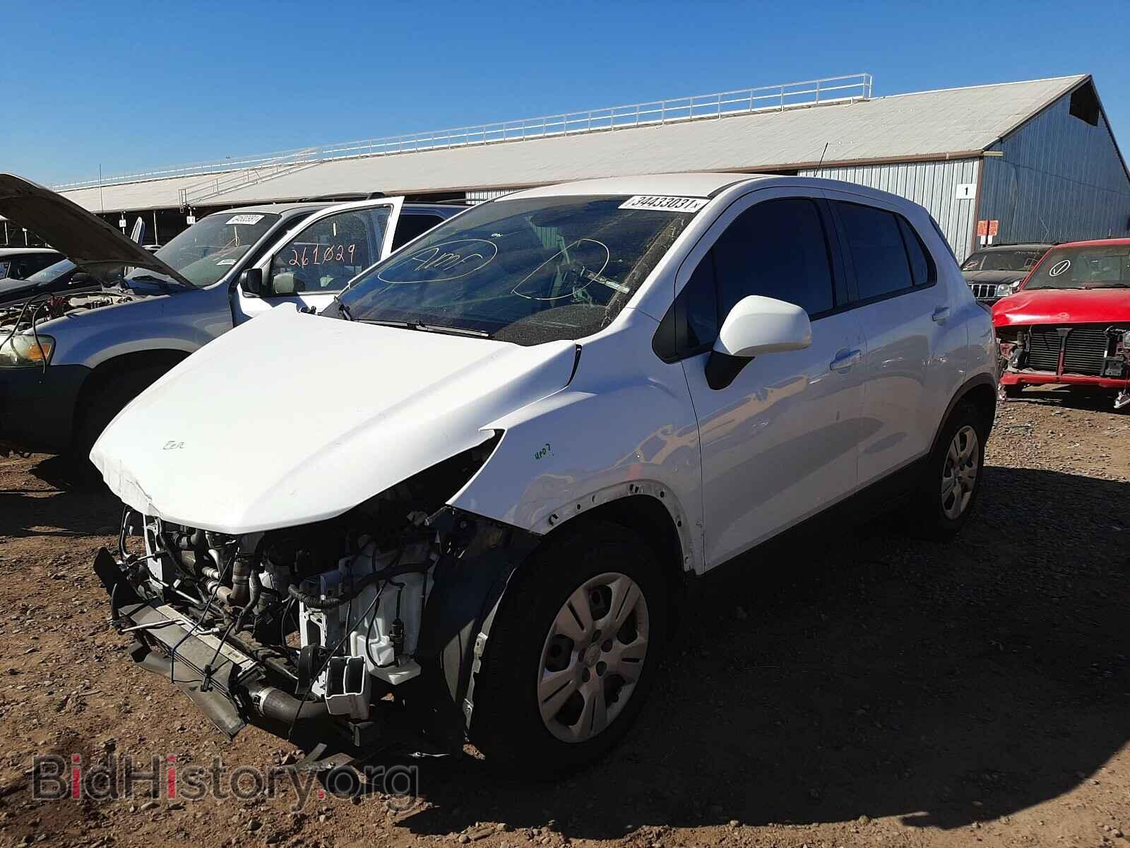 2019 CHEVROLET TRAX - VIN: 3GNCJKSBXKL162204 - Фото 2
