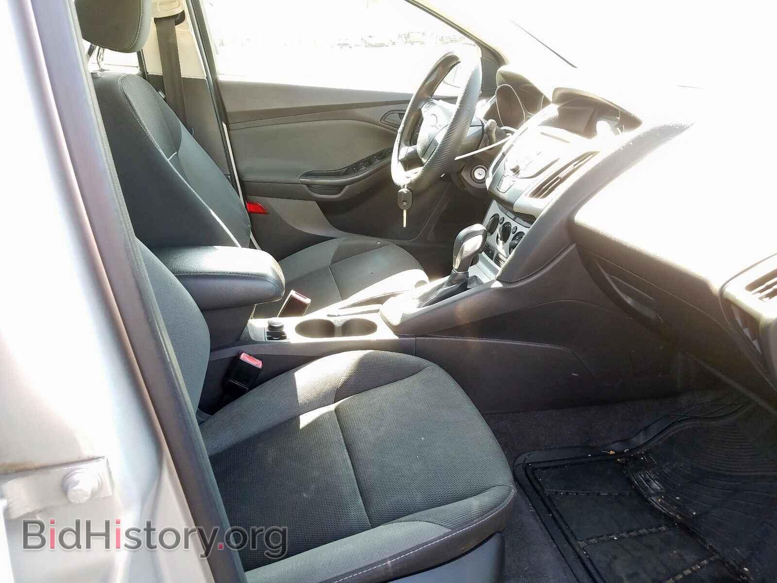 2012 FORD FOCUS - VIN: 1FAHP3F23CL140402 - Photo 5