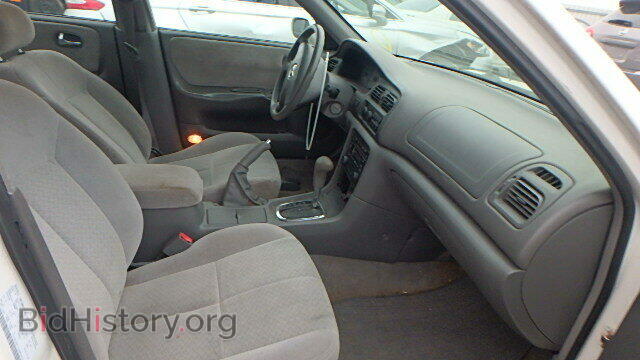 2001 MAZDA 626 - VIN: 1YVGF22C115207012 - Фото 5
