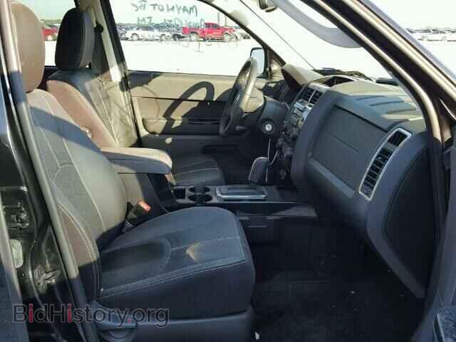 2011 MAZDA TRIBUTE - VIN: 4F2CY0C7XBKM04476 - Фото 5