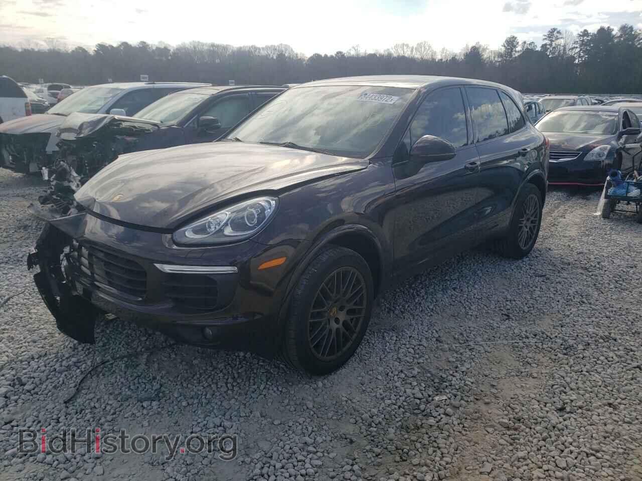 2017 PORSCHE CAYENNE - VIN: WP1AA2A28HKA85360 - Фото 2